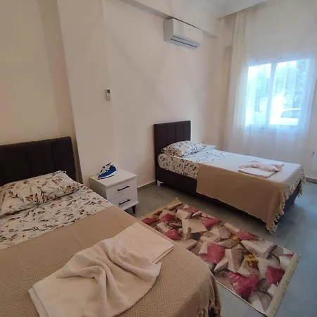 Yes 2 Merkez Apartment *
